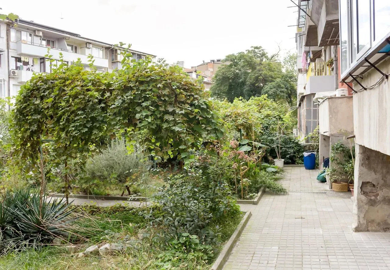 Lovely 1Bd Atelier With Top Central Location Varna Bulgaria